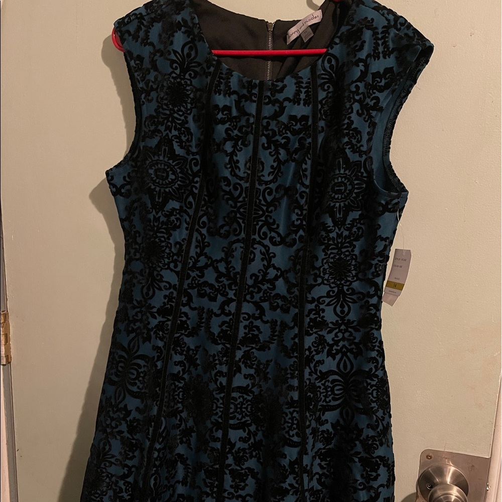 Danny & Nicole dress size 14